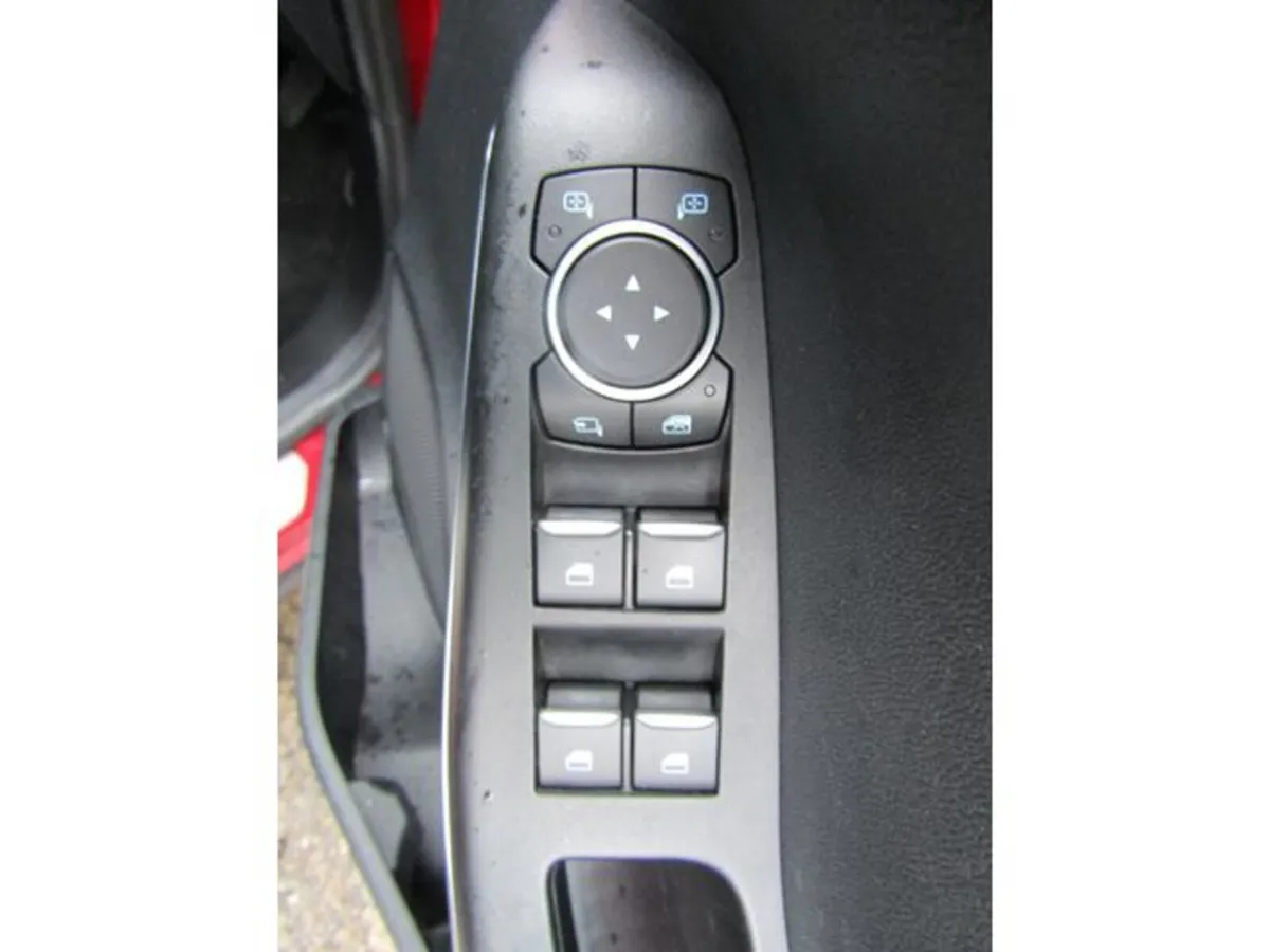Ford Puma MPV, Petrol Hybrid, 2020, Red