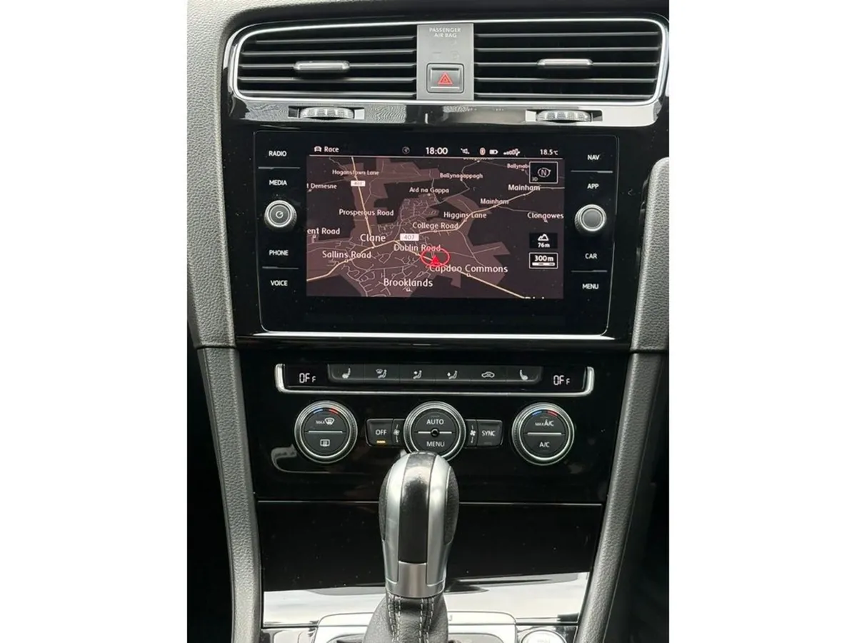 Volkswagen Golf Hatchback, Petrol, 2018, Grey
