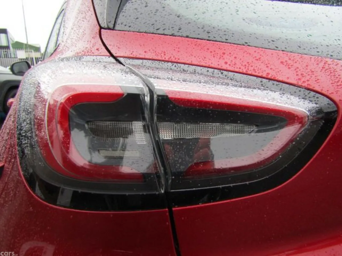 Ford Puma MPV, Petrol Hybrid, 2020, Red