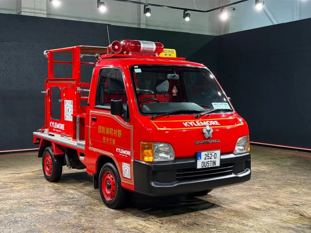 Subaru Sambar MPV, Petrol, 2001, Red