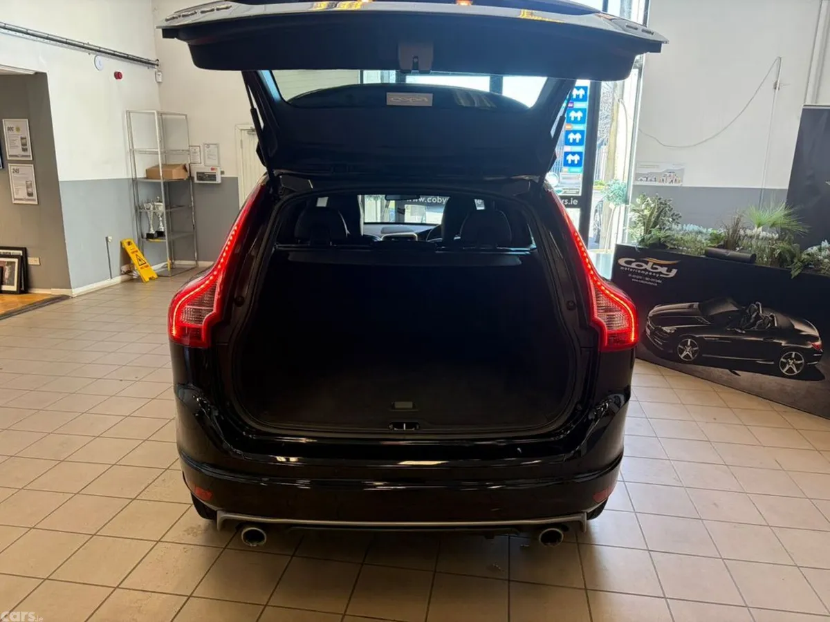 Volvo XC60 SUV, Diesel, 2016, Black