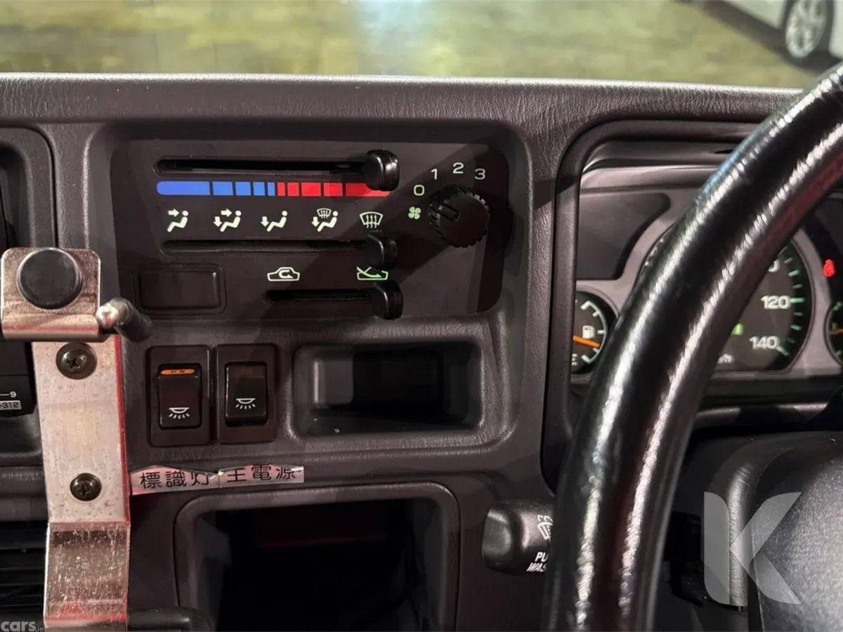 Subaru Sambar MPV, Petrol, 2001, Red