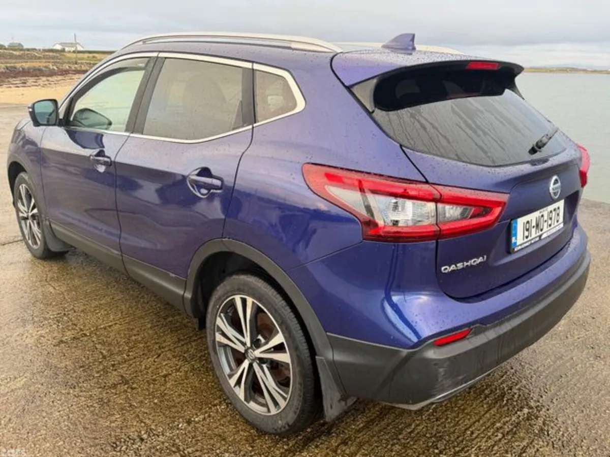 Nissan Qashqai Hatchback, Diesel, 2019, Blue
