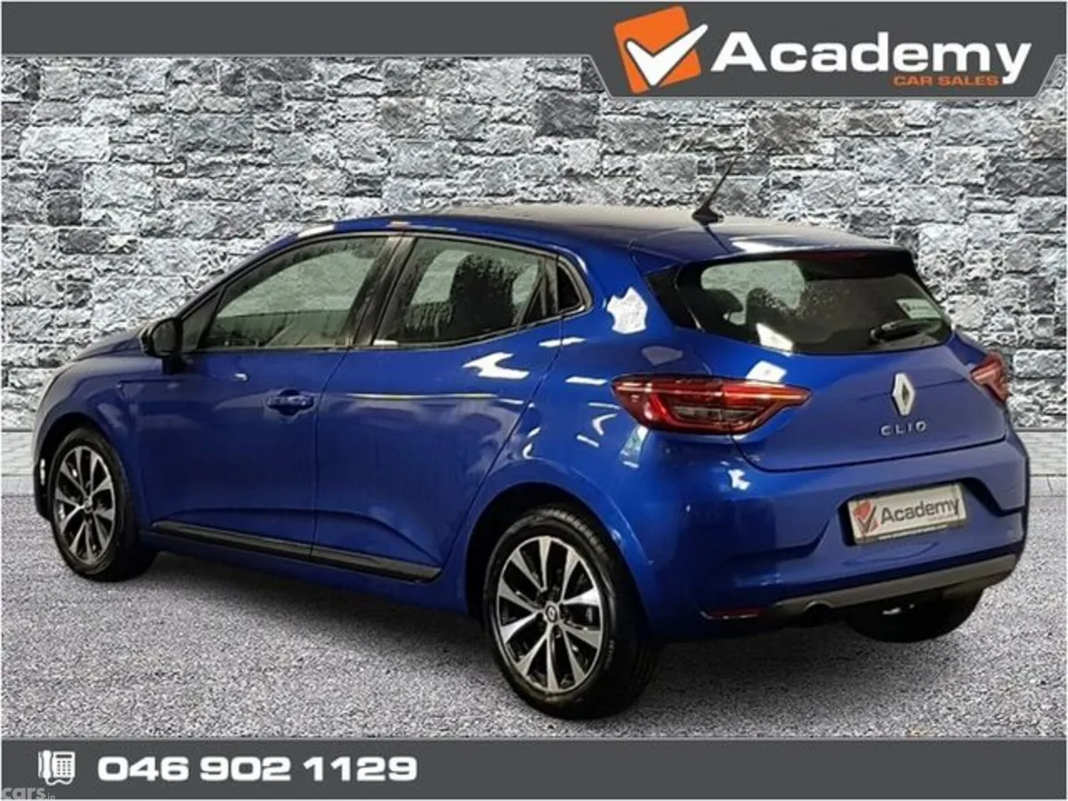 Renault Clio Hatchback, Petrol, 2023, Blue