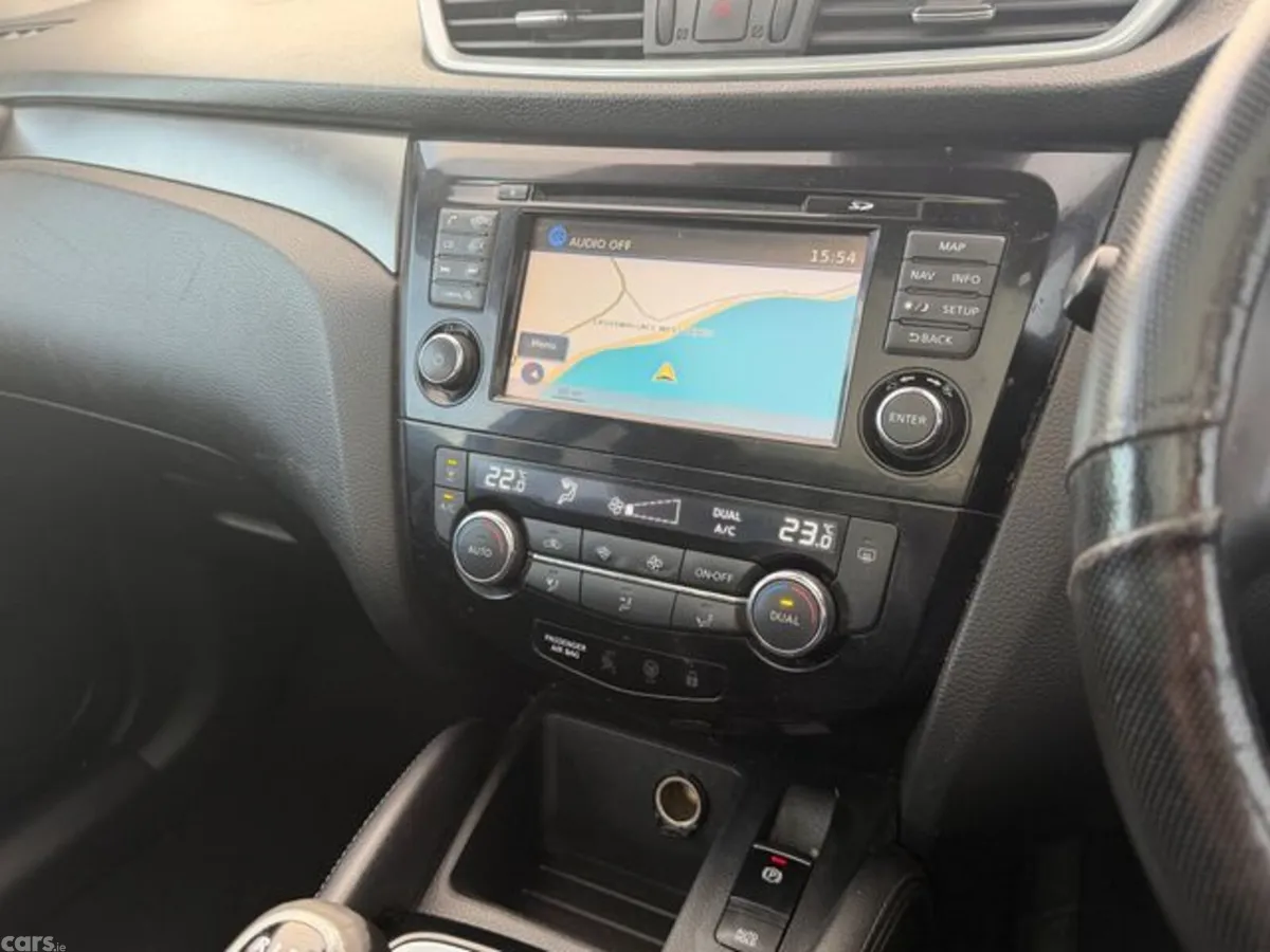 Nissan Qashqai Hatchback, Diesel, 2019, Blue