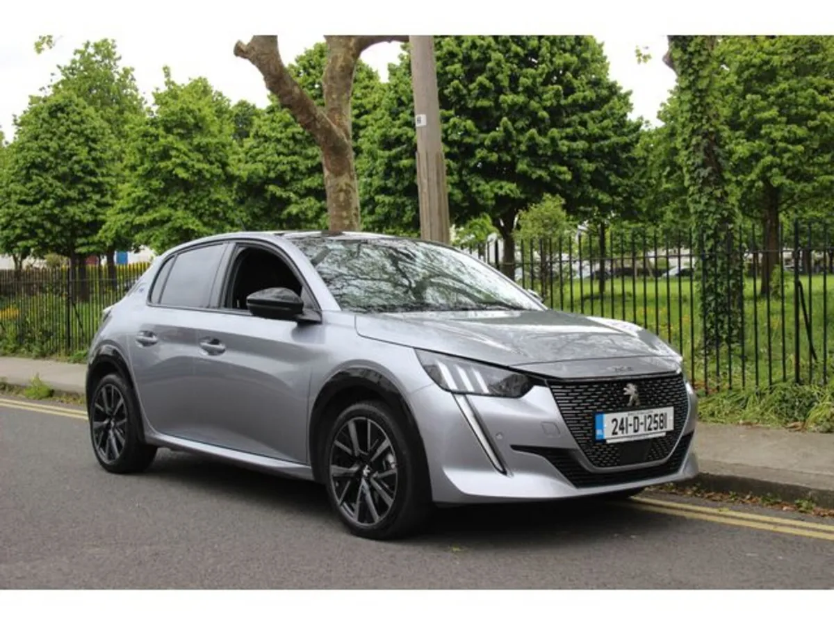 Peugeot 208 Hatchback, Electric, 2024, Grey
