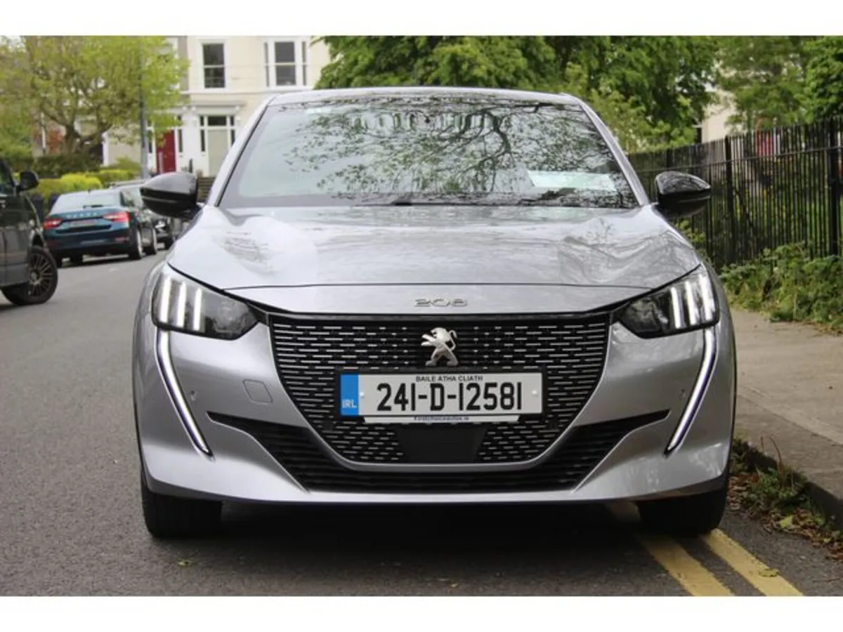 Peugeot 208 Hatchback, Electric, 2024, Grey