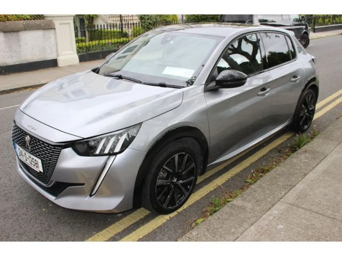 Peugeot 208 Hatchback, Electric, 2024, Grey