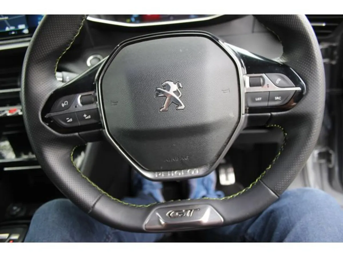 Peugeot 208 Hatchback, Electric, 2024, Grey