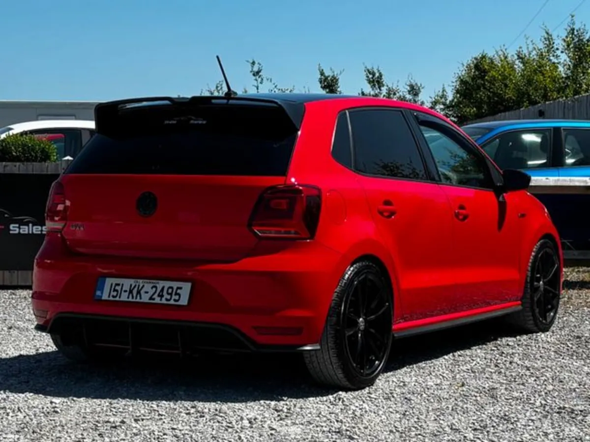 Volkswagen Polo Hatchback, Petrol, 2015, Red