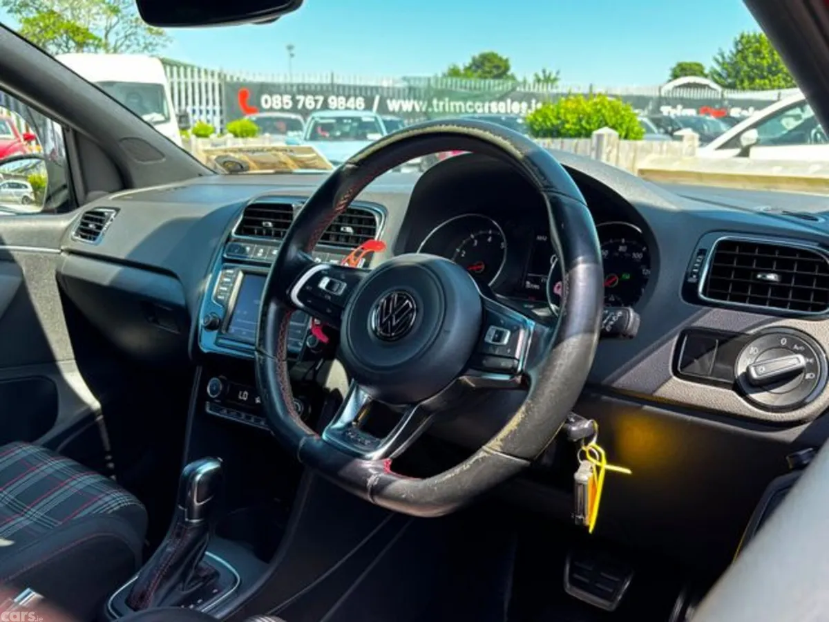 Volkswagen Polo Hatchback, Petrol, 2015, Red