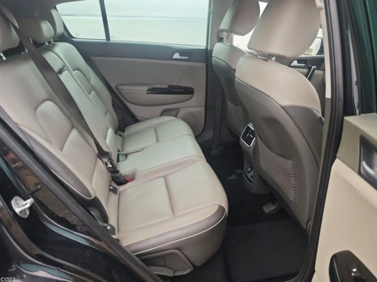 Kia Sportage MPV, Diesel, 2017, Black