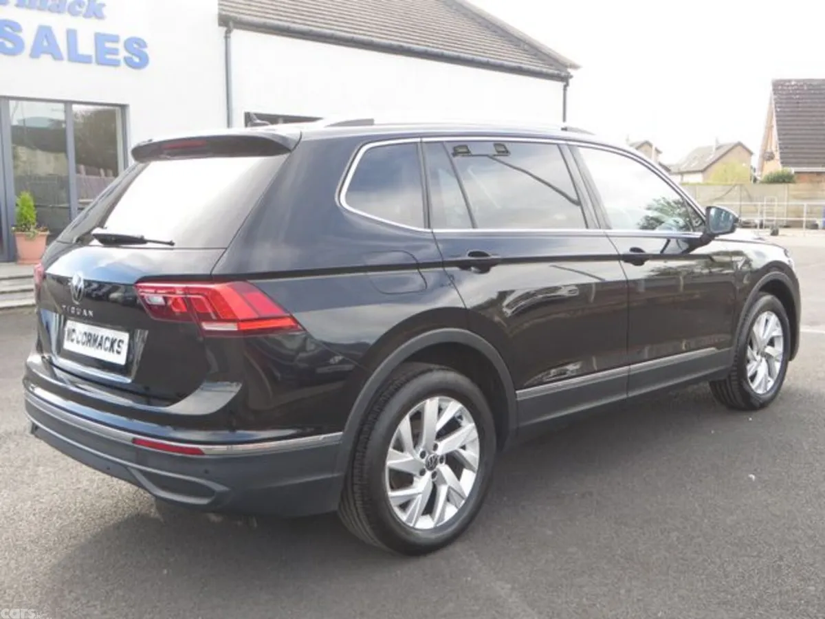 Volkswagen Tiguan Allspace Estate, Petrol, 2024, Black