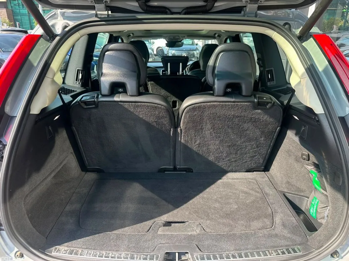 Volvo XC90 Estate, Petrol Plug-in Hybrid, 2024, Grey
