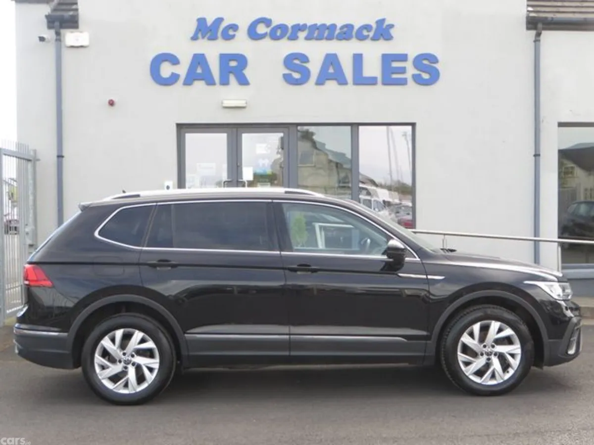 Volkswagen Tiguan Allspace Estate, Petrol, 2024, Black