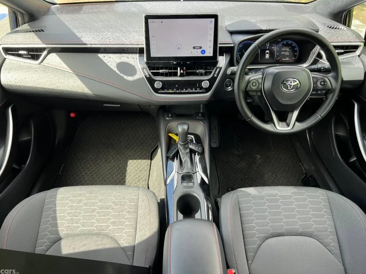 Toyota Corolla Hatchback, Petrol Hybrid, 2025, Black