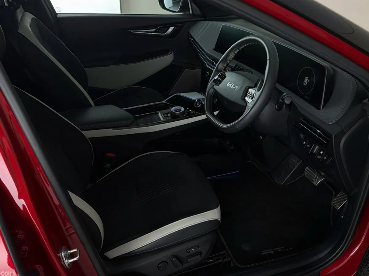 Kia EV6 MPV, Electric, 2024, Red