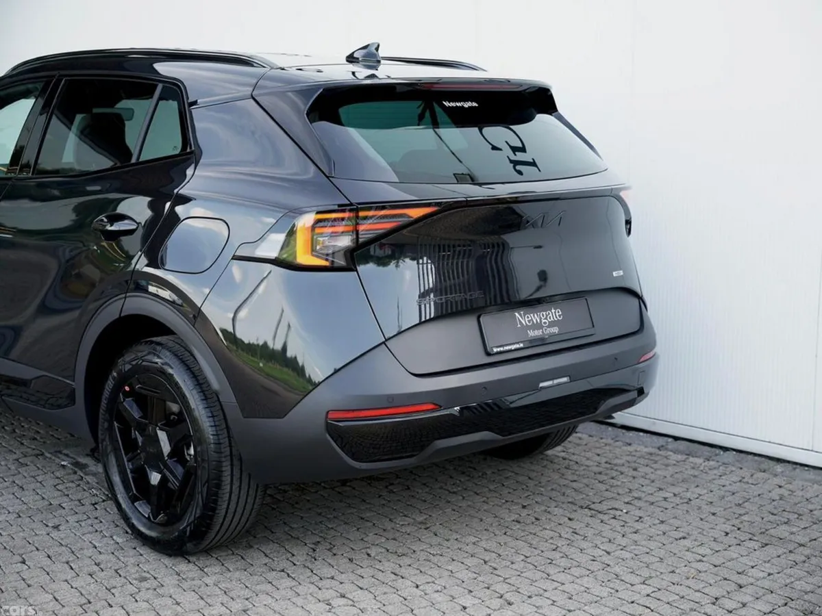Kia Sportage SUV, Petrol Hybrid, 2027, Black