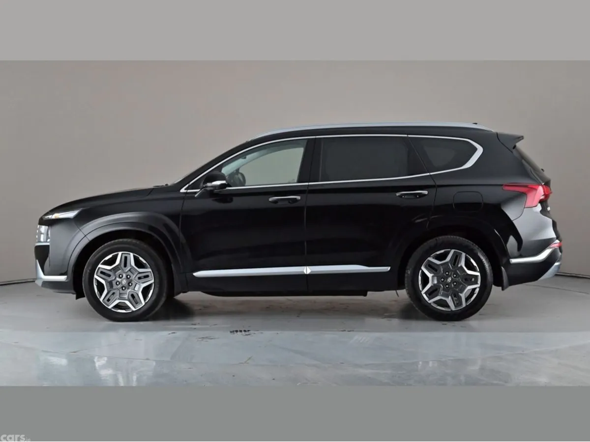 Hyundai Santa Fe SUV, Petrol Plug-in Hybrid, 2023, Black