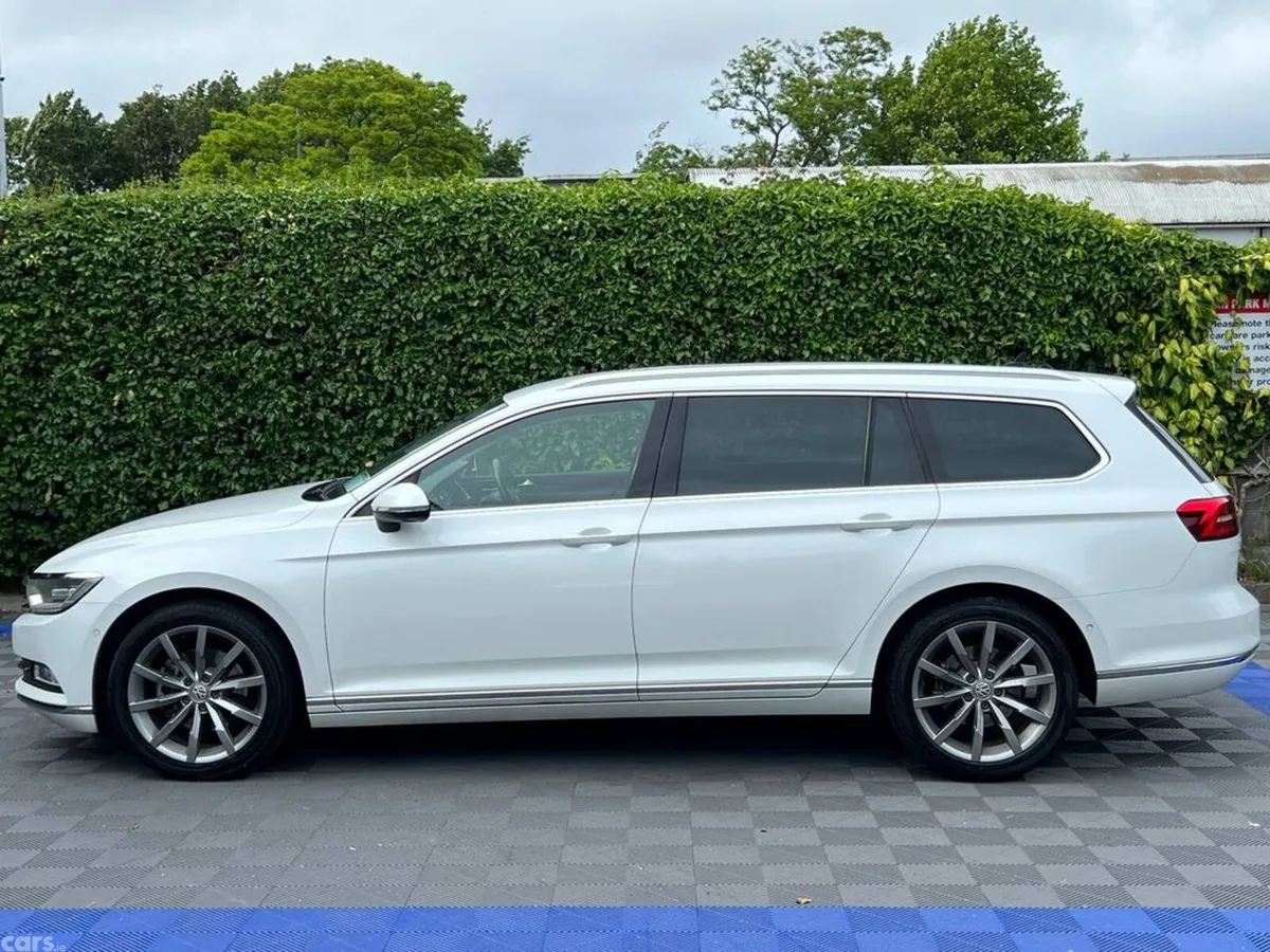 Volkswagen Passat Estate, Diesel, 2018, White