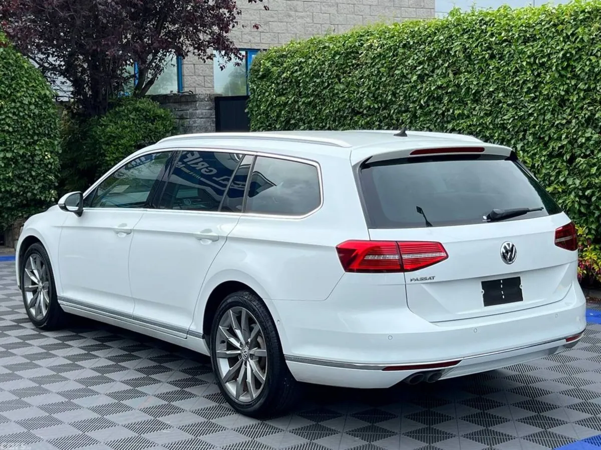 Volkswagen Passat Estate, Diesel, 2018, White