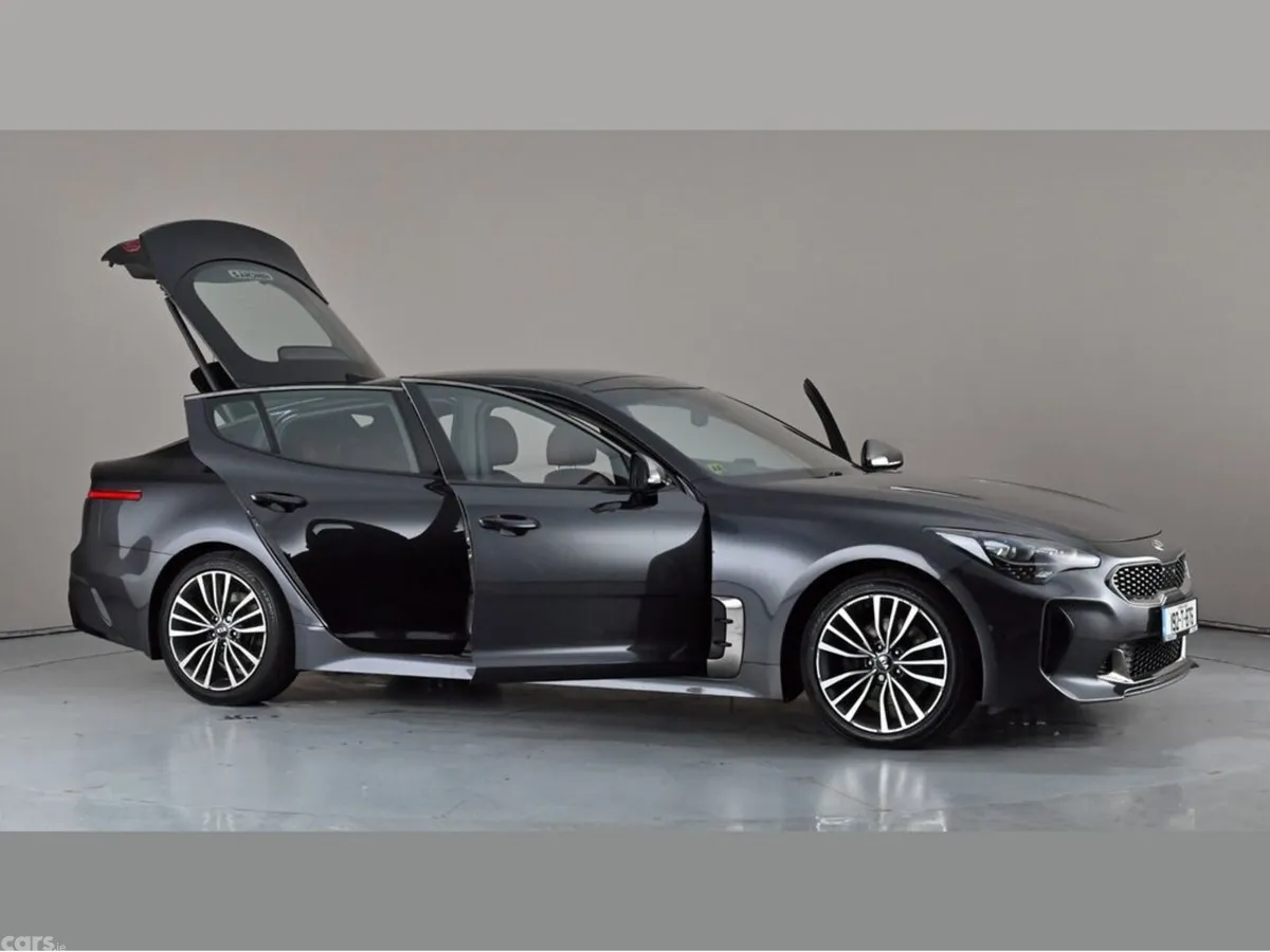 Kia Stinger Saloon, Diesel, 2019, Grey