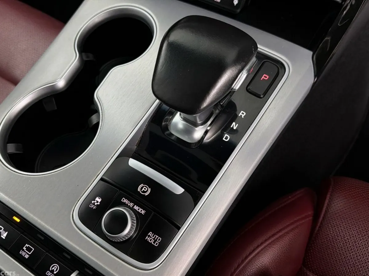 Kia Stinger Saloon, Diesel, 2019, Grey