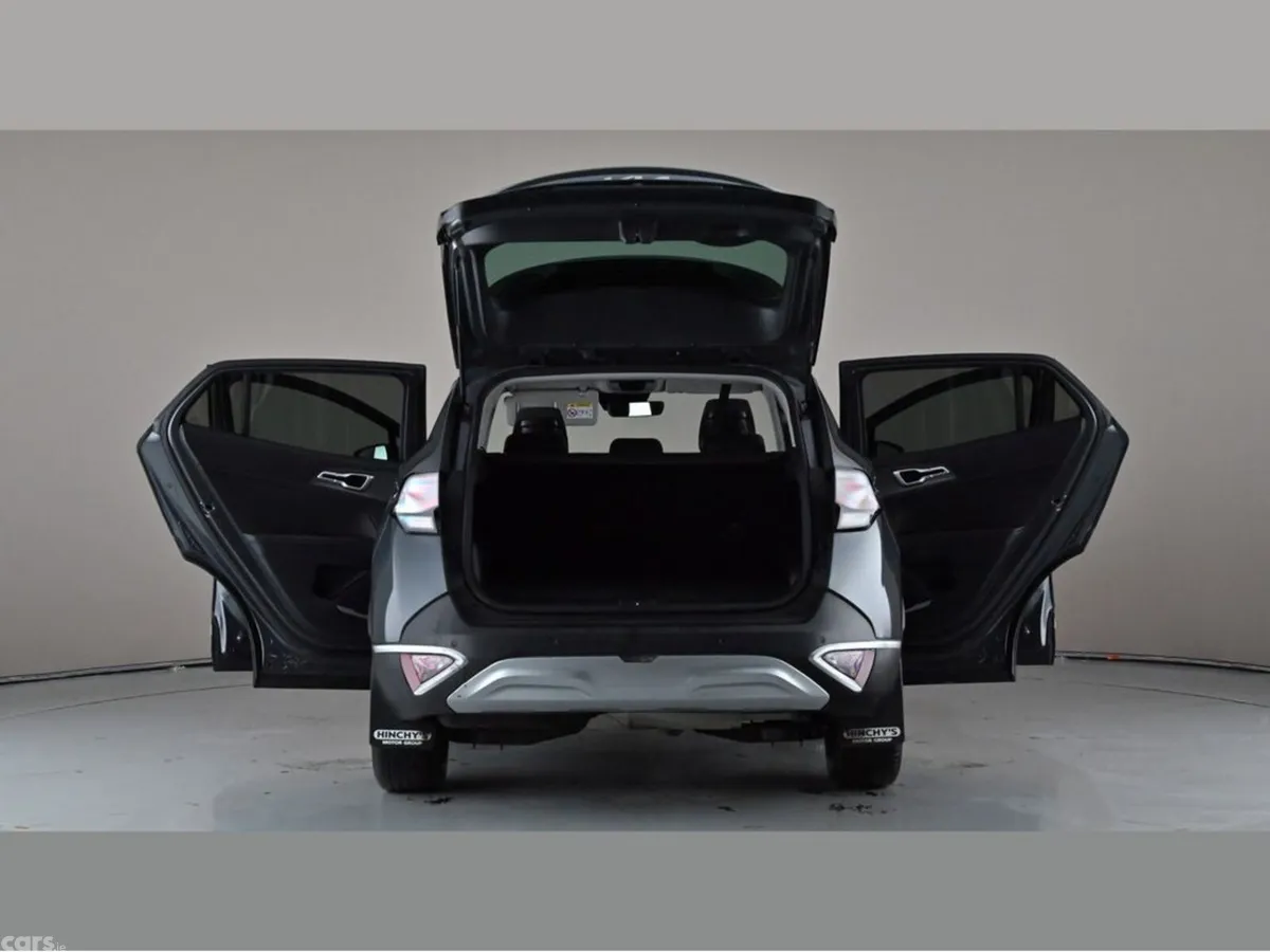 Kia Sportage MPV, Diesel, 2024, Grey