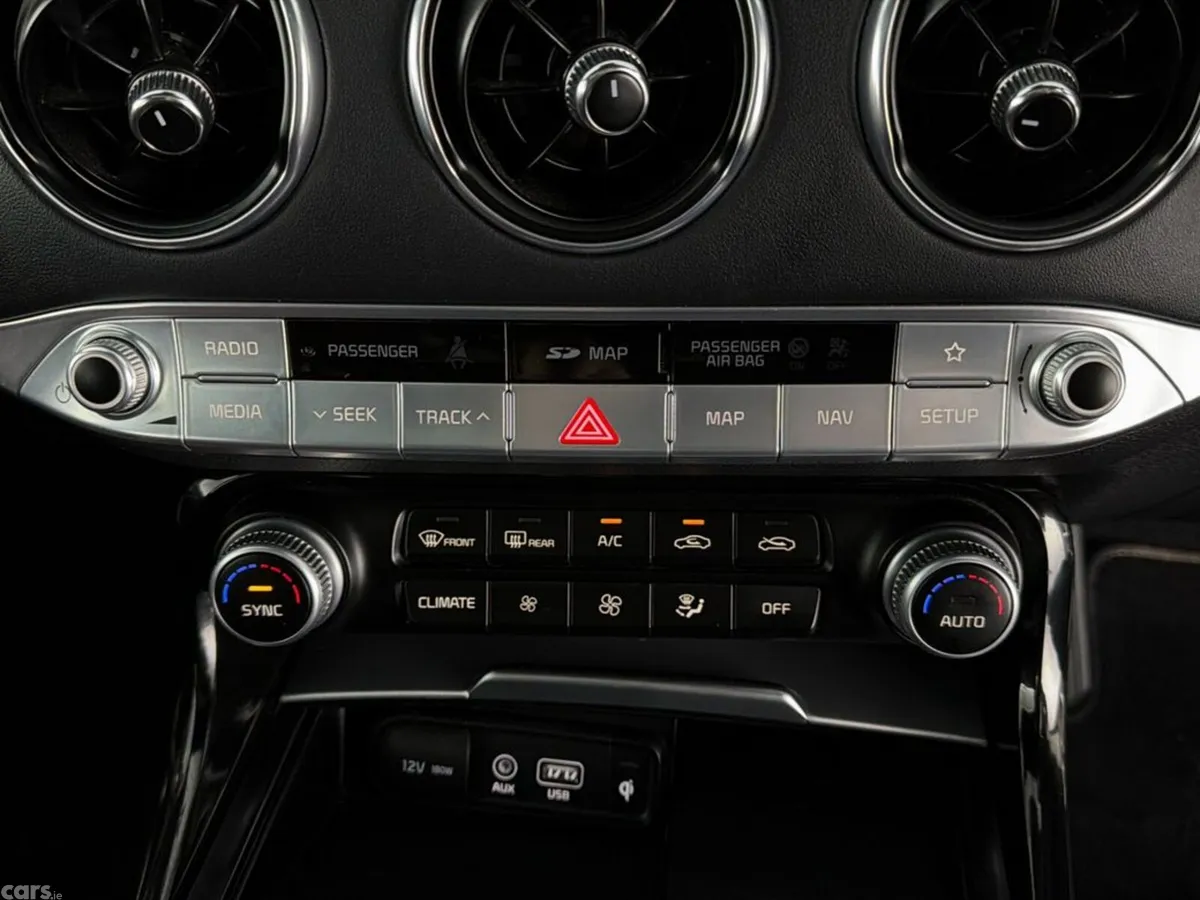 Kia Stinger Saloon, Diesel, 2019, Grey