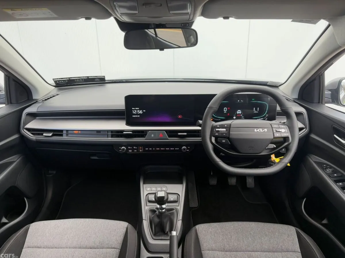 Kia Stonic Hatchback, Petrol, 2027, Grey