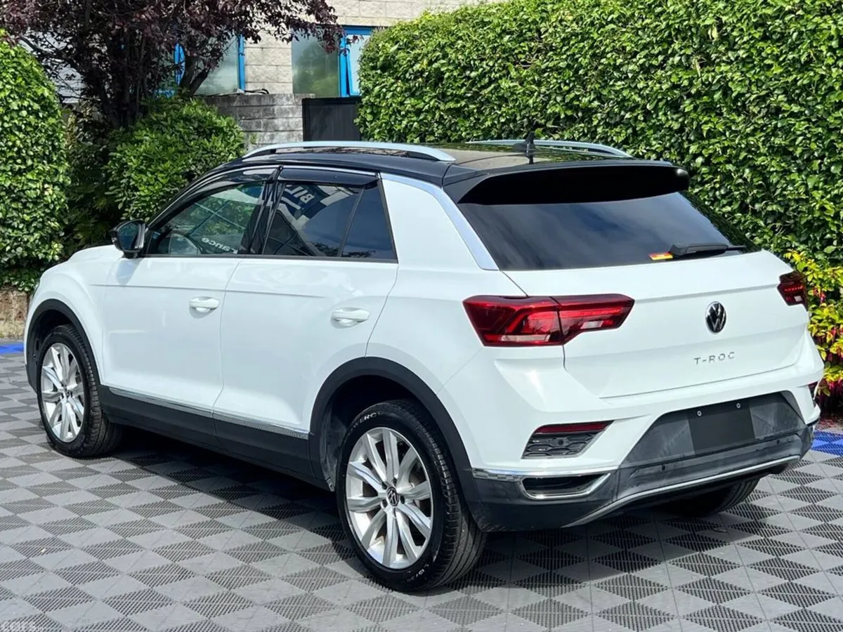 Volkswagen T-Roc SUV, Diesel, 2021, White