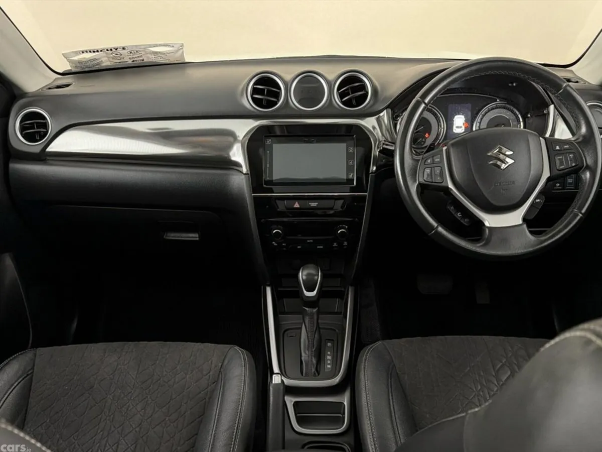 Suzuki Vitara SUV, Petrol Hybrid, 2023, White