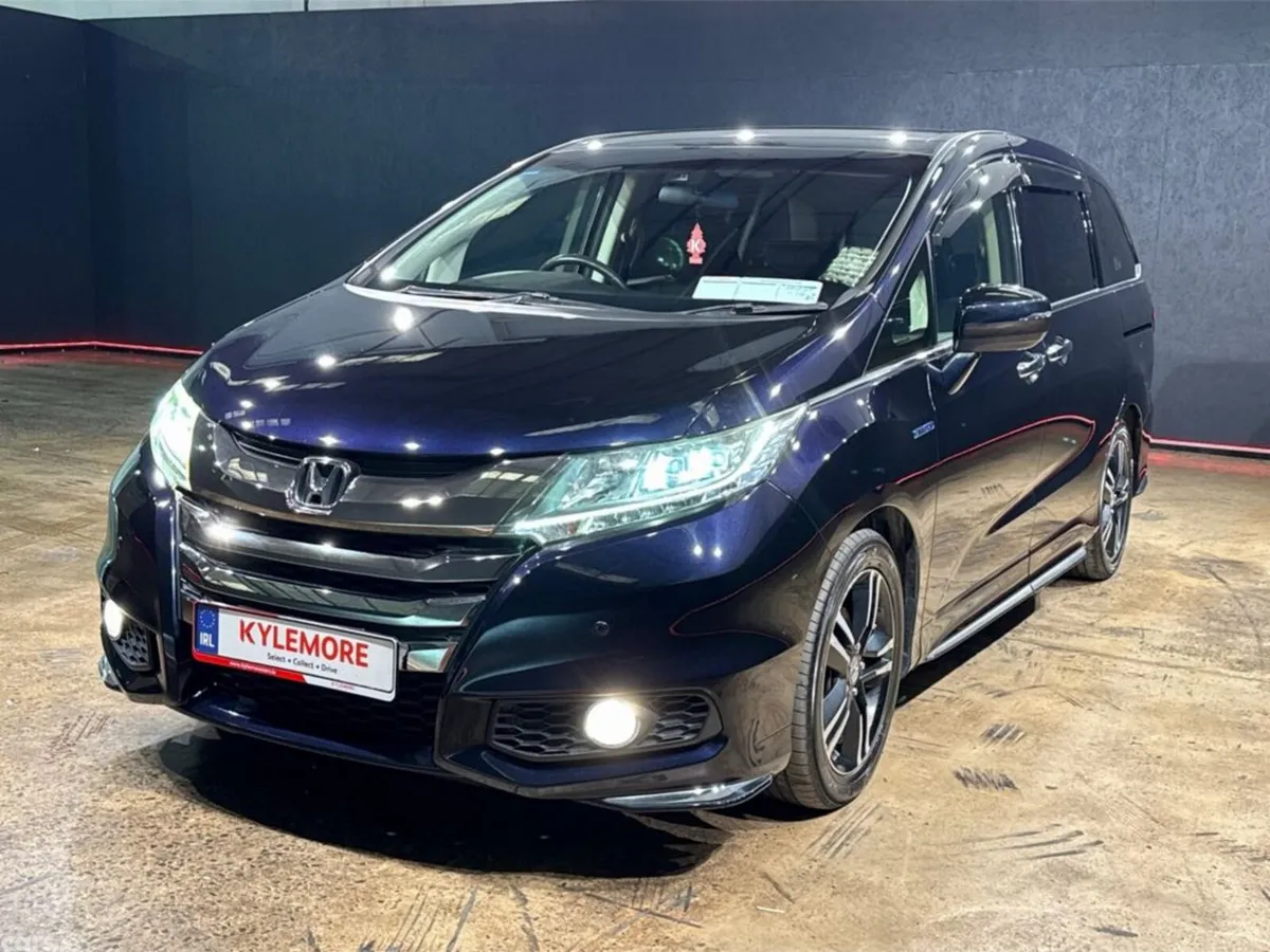Honda Odyssey MPV, Petrol Hybrid, 2016, Blue