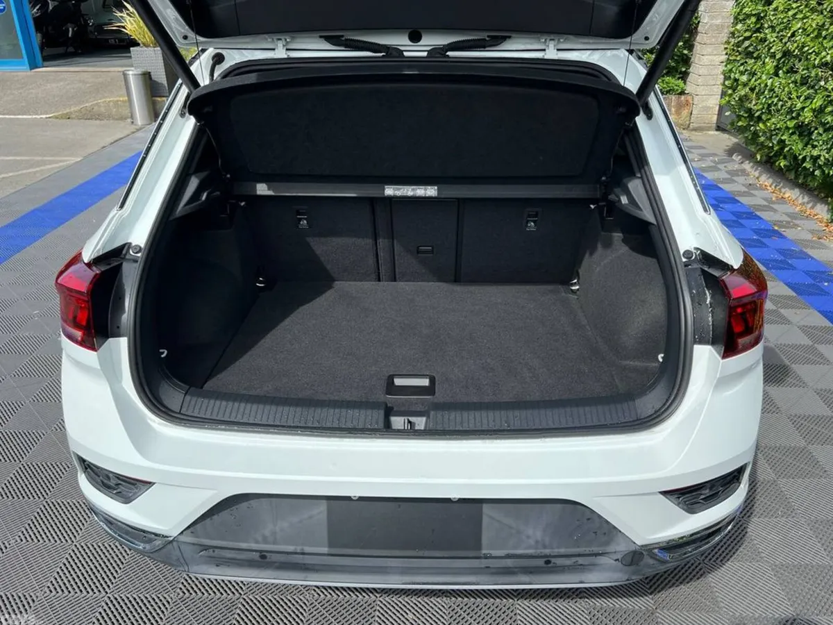 Volkswagen T-Roc SUV, Diesel, 2021, White