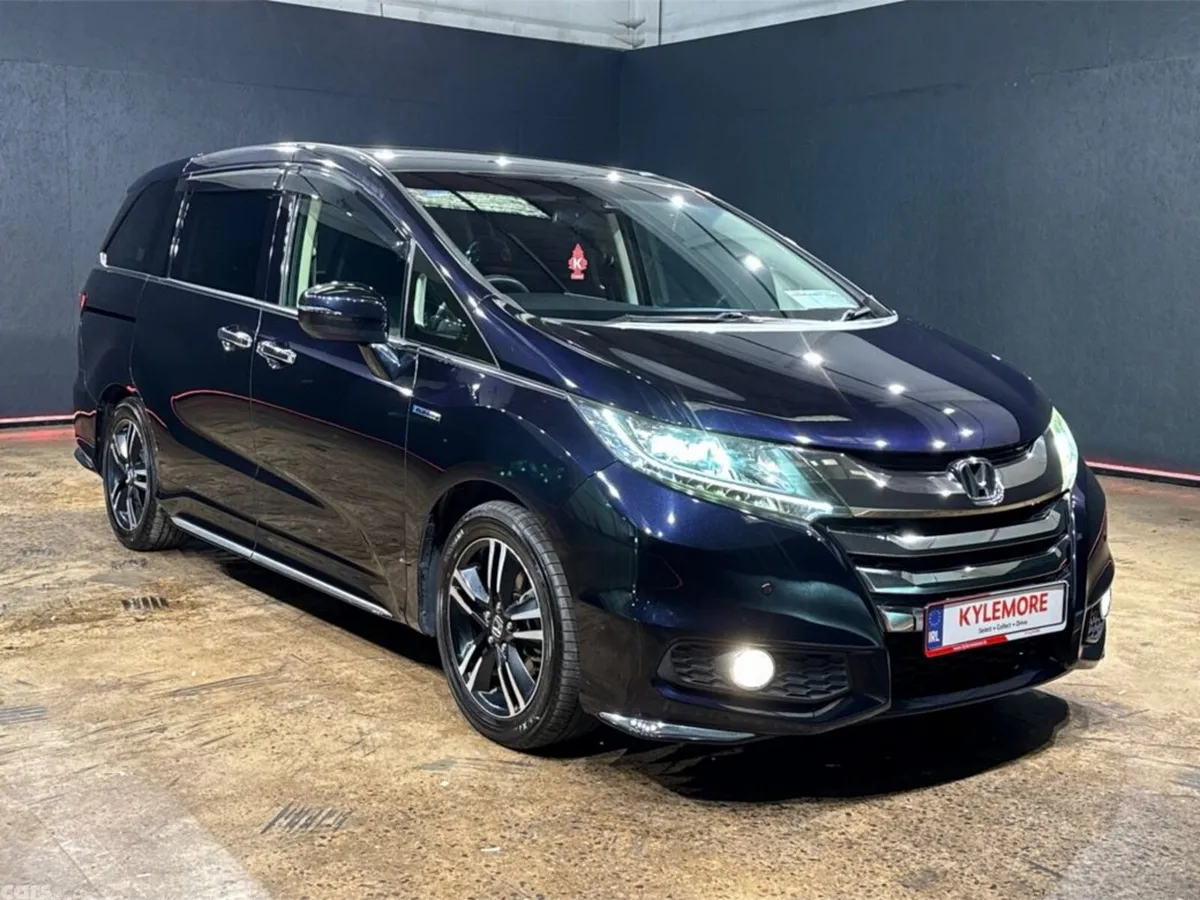 Honda Odyssey MPV, Petrol Hybrid, 2016, Blue