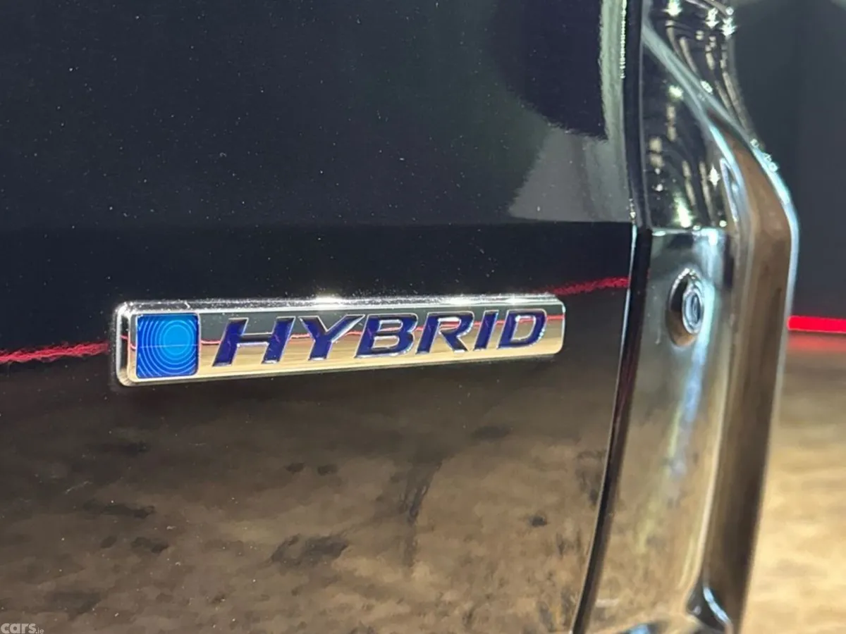 Honda Odyssey MPV, Petrol Hybrid, 2016, Blue