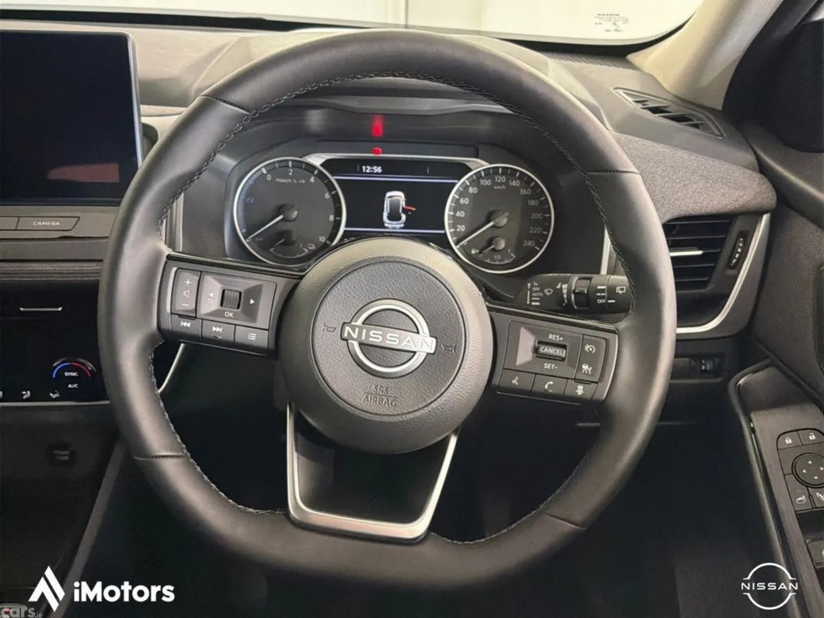 Nissan Qashqai SUV, Petrol Hybrid, 2027, White