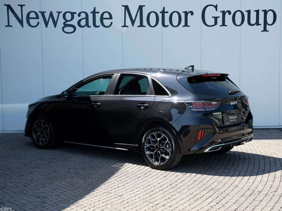 Kia Ceed Hatchback, Petrol, 2025, Black