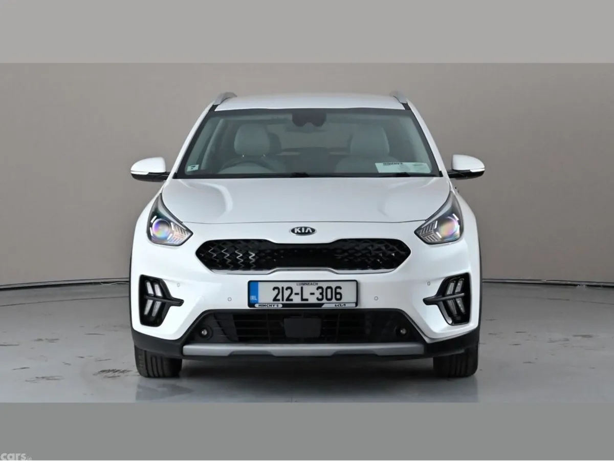 Kia Niro Hatchback, Petrol Plug-in Hybrid, 2021, White