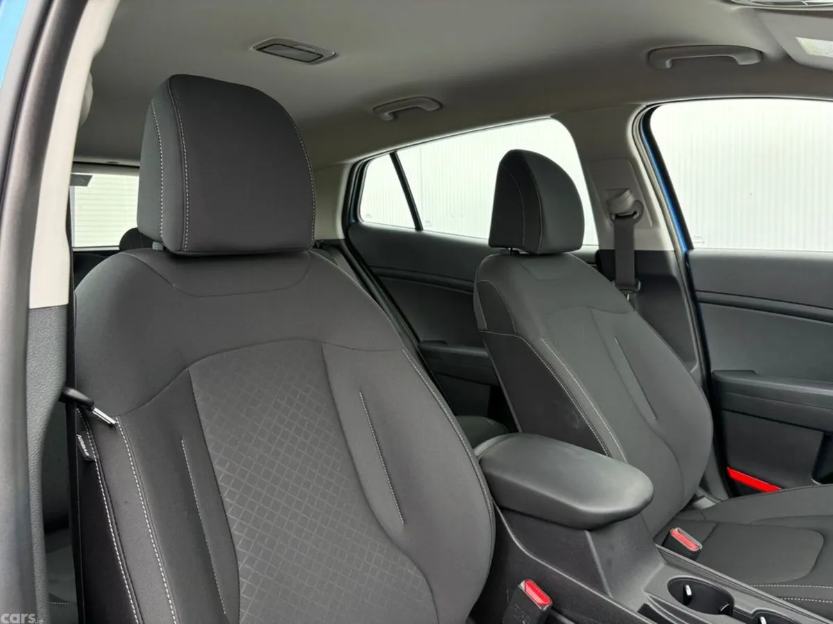 Kia Sportage SUV, Diesel, 2027, Blue