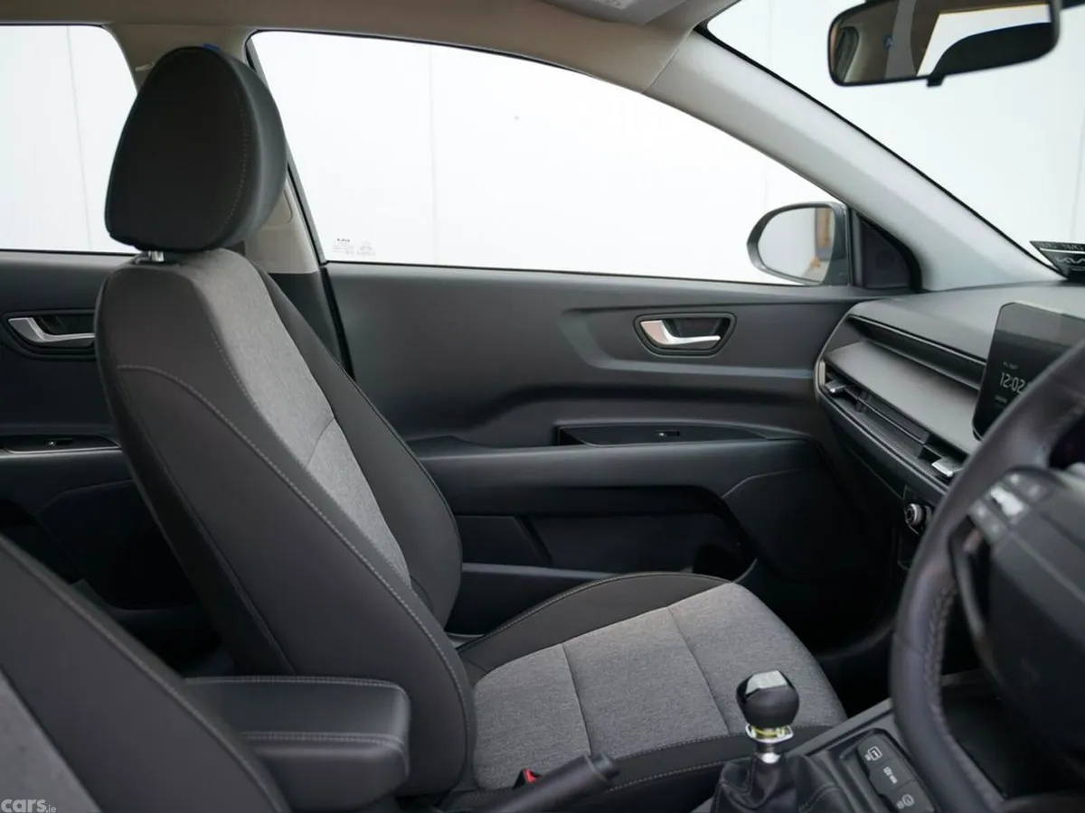 Kia Stonic Hatchback, Petrol, 2026, Black