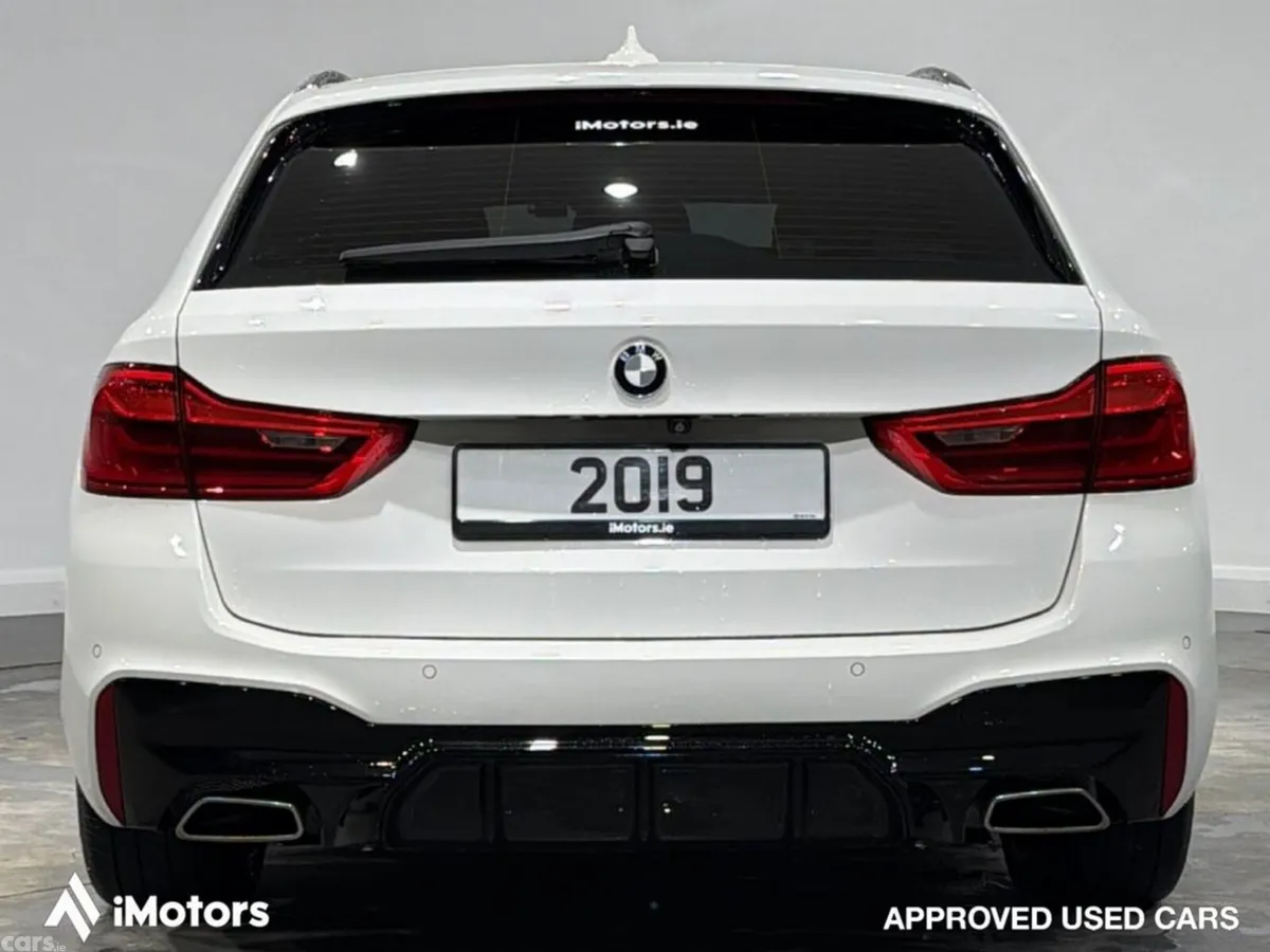 BMW 5-Series Estate, Diesel, 2019, White