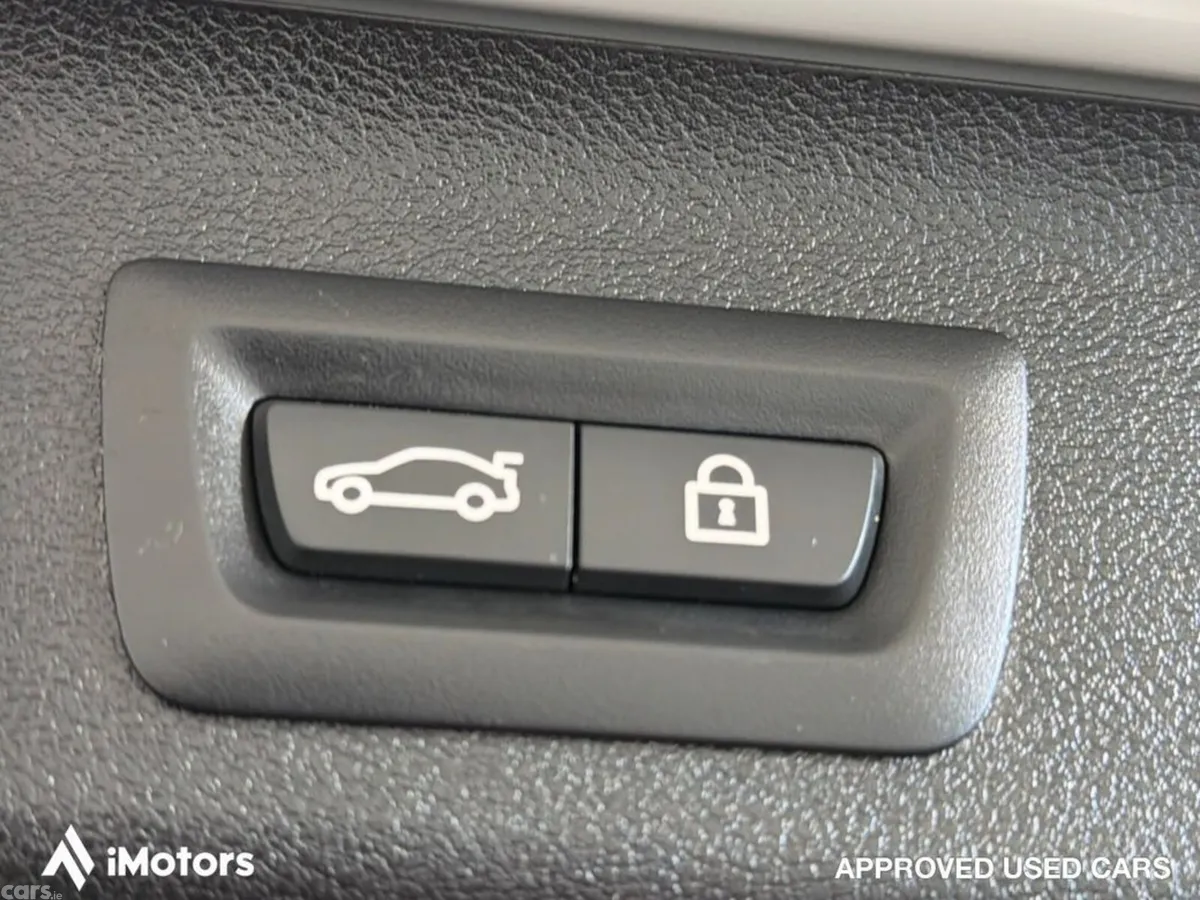 BMW 5-Series Estate, Diesel, 2019, White