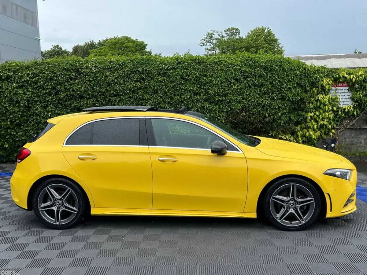 Mercedes-Benz A-Class Hatchback, Diesel, 2019, Yellow