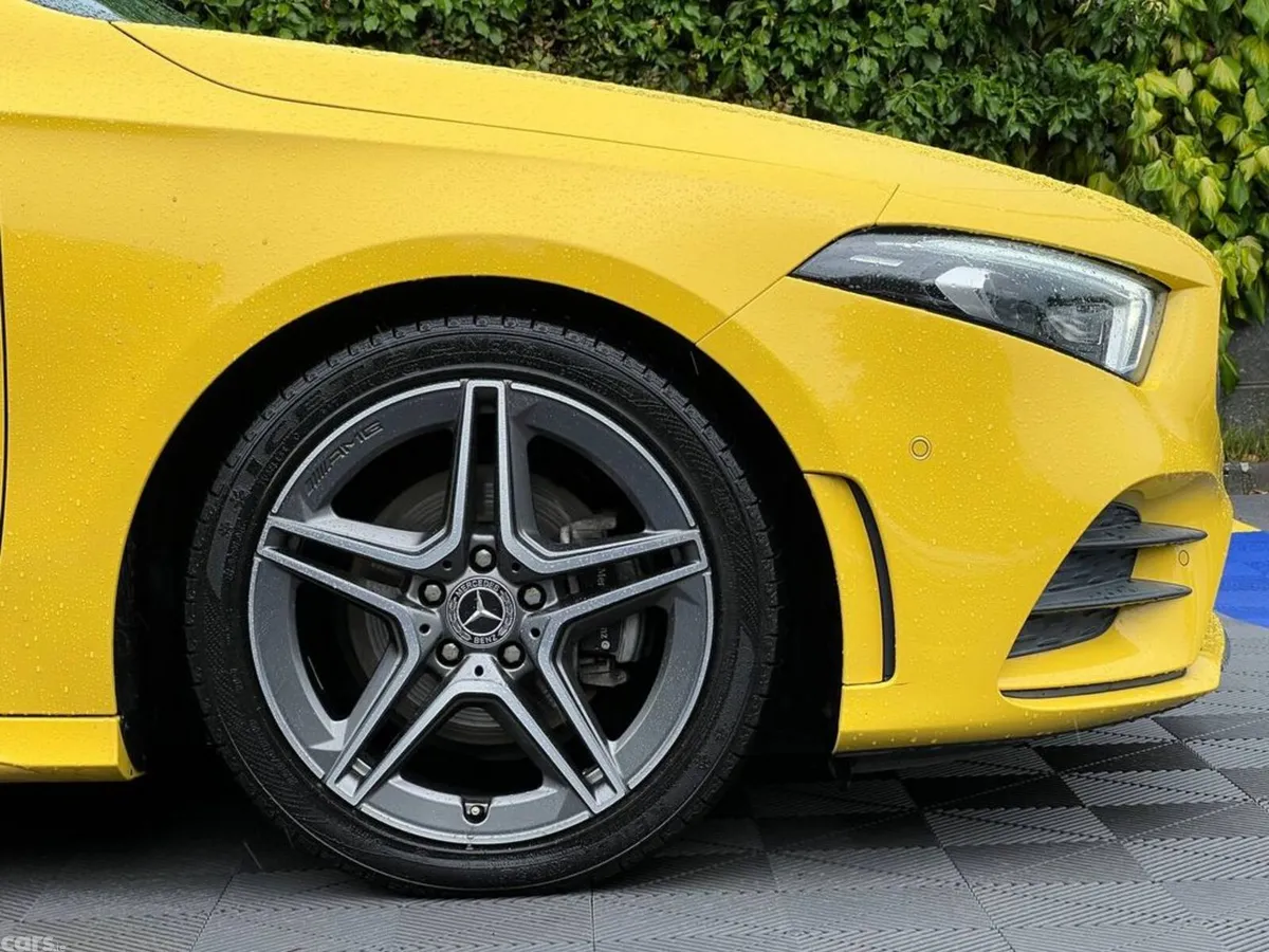Mercedes-Benz A-Class Hatchback, Diesel, 2019, Yellow