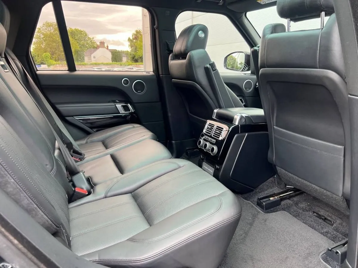 Land Rover Range Rover SUV, Diesel, 2018, Black