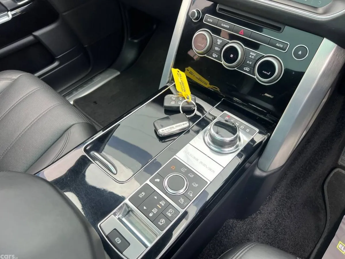 Land Rover Range Rover SUV, Diesel, 2018, Black