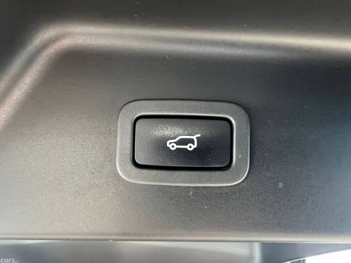 Land Rover Range Rover SUV, Diesel, 2018, Black