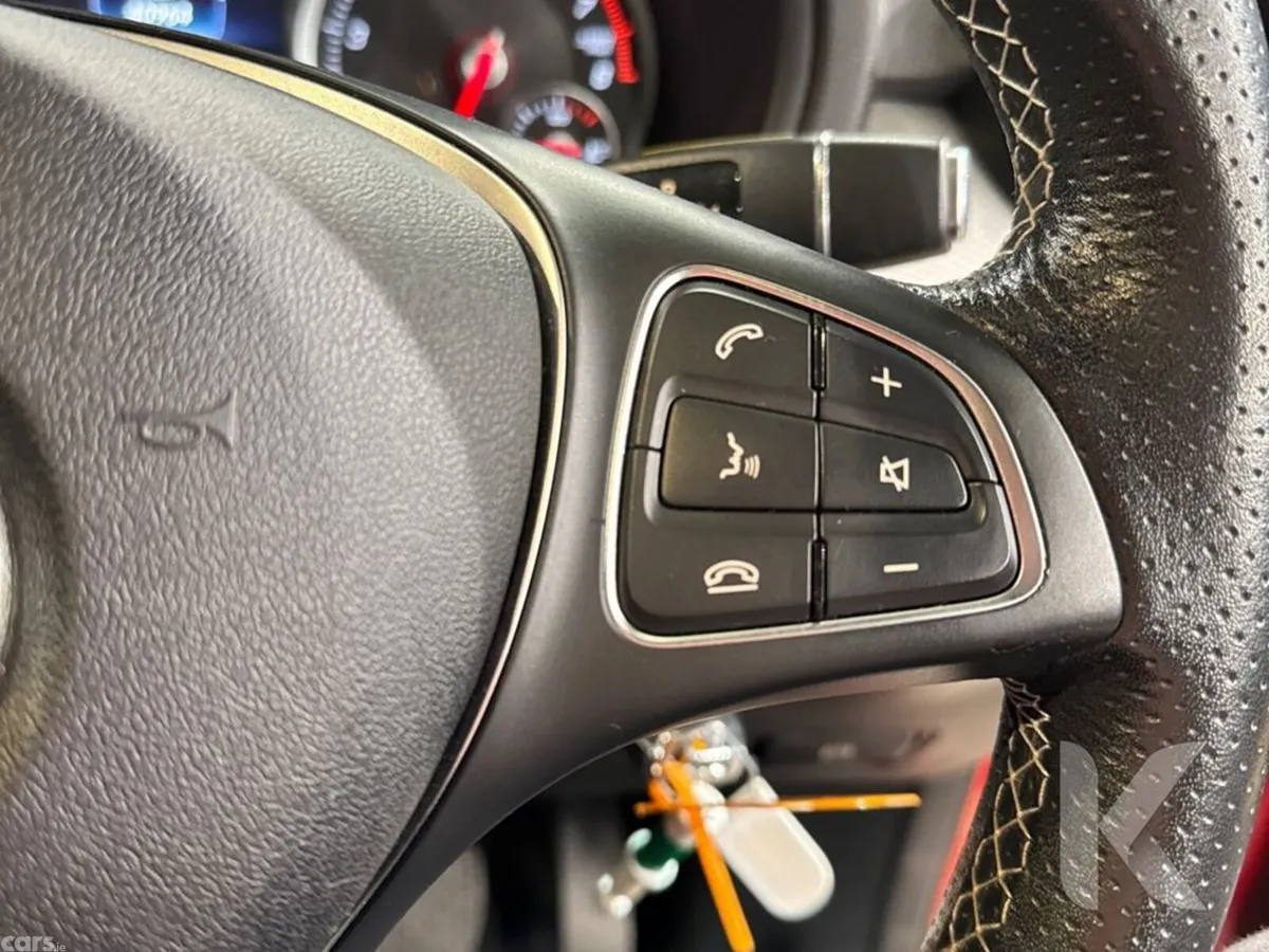 Mercedes-Benz B-Class Hatchback, Petrol, 2018, Red
