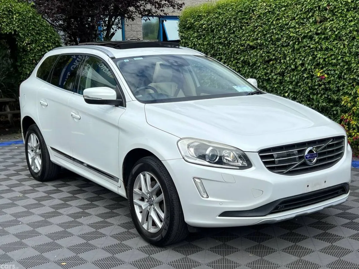 Volvo XC60 SUV, Diesel, 2017, White